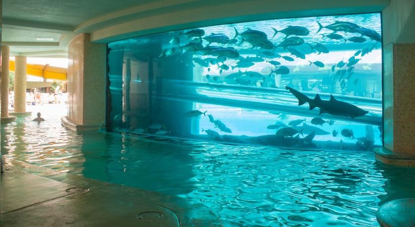 Hotel met mega zwembad in Las Vegas