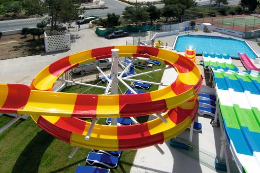Hotel met zwemparadijs op Cyprus