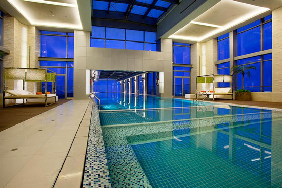 Hotel Shanghai met zwembad