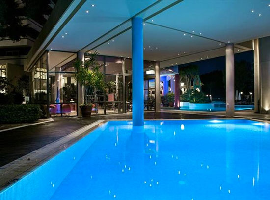 Hotel op Rhodos met groot zwembad