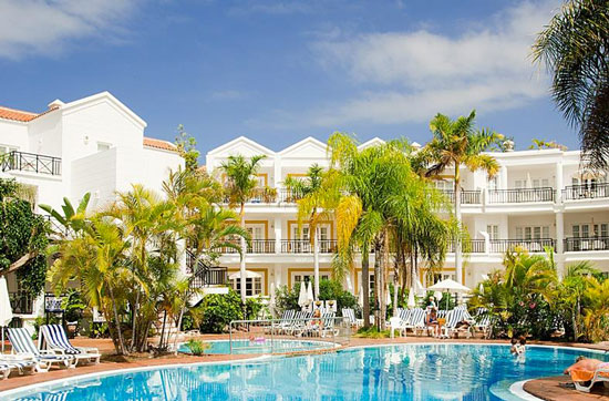 Hotel met groot zwembad op Tenerife