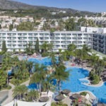 Hotel met mooie zwembaden in het Spaanse Torremolinos