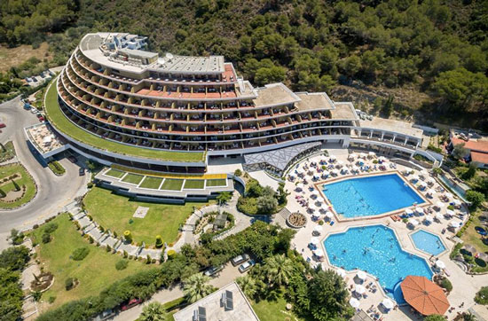Hotel Rhodos met zwembad