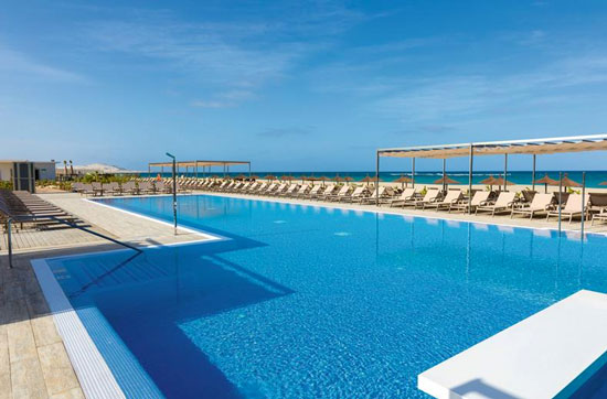 Vakantie Kaapverdië met zwembad