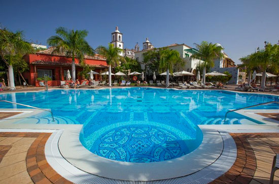 Vakantie met groot zwembad Gran Canaria