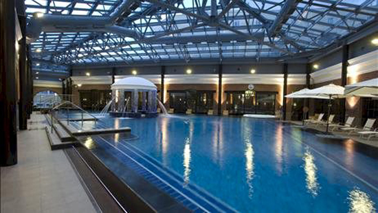 Hotel Sint Petersburg met zwembad