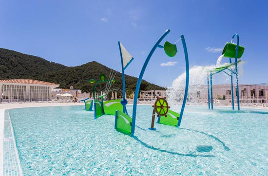 Vakantie Ibiza met droomzwembad