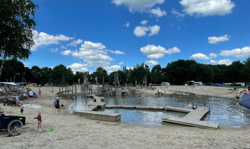 Vijfsterren vakantiepark Nederland met zwembad Beerze Bulten