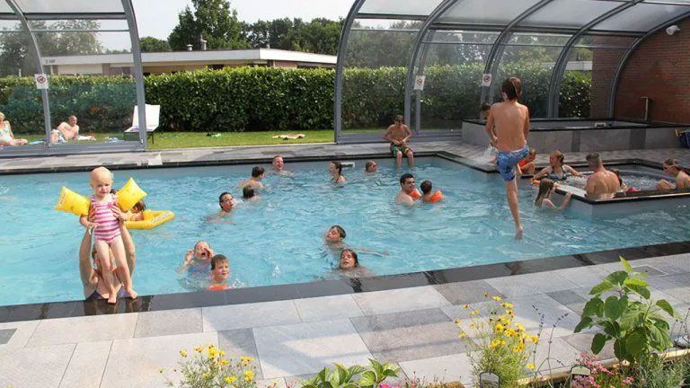 familievakantie in Nederland met zwembad