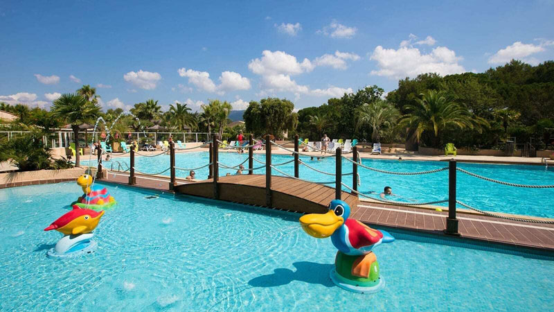 vakantiepark met zwembad Côte d'Azur