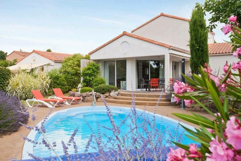 vakantiehuis midden Frankrijk privé zwembad