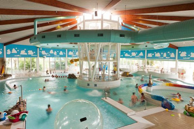 Vakantiepark Hof Domburg - Camping Zeeland met zwembad