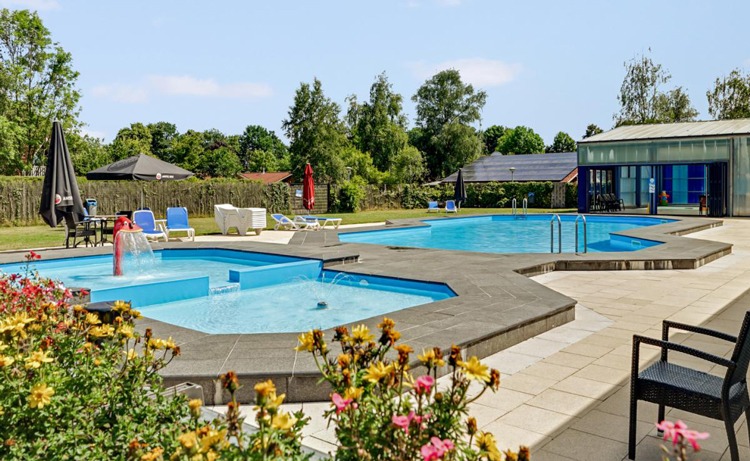 vakantieparken Overijssel met zwembad