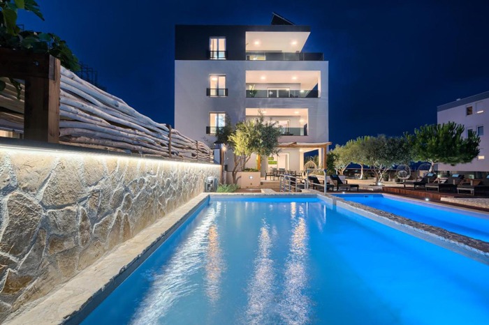 Liberty Living Apartments | mooiste zwembaden Split